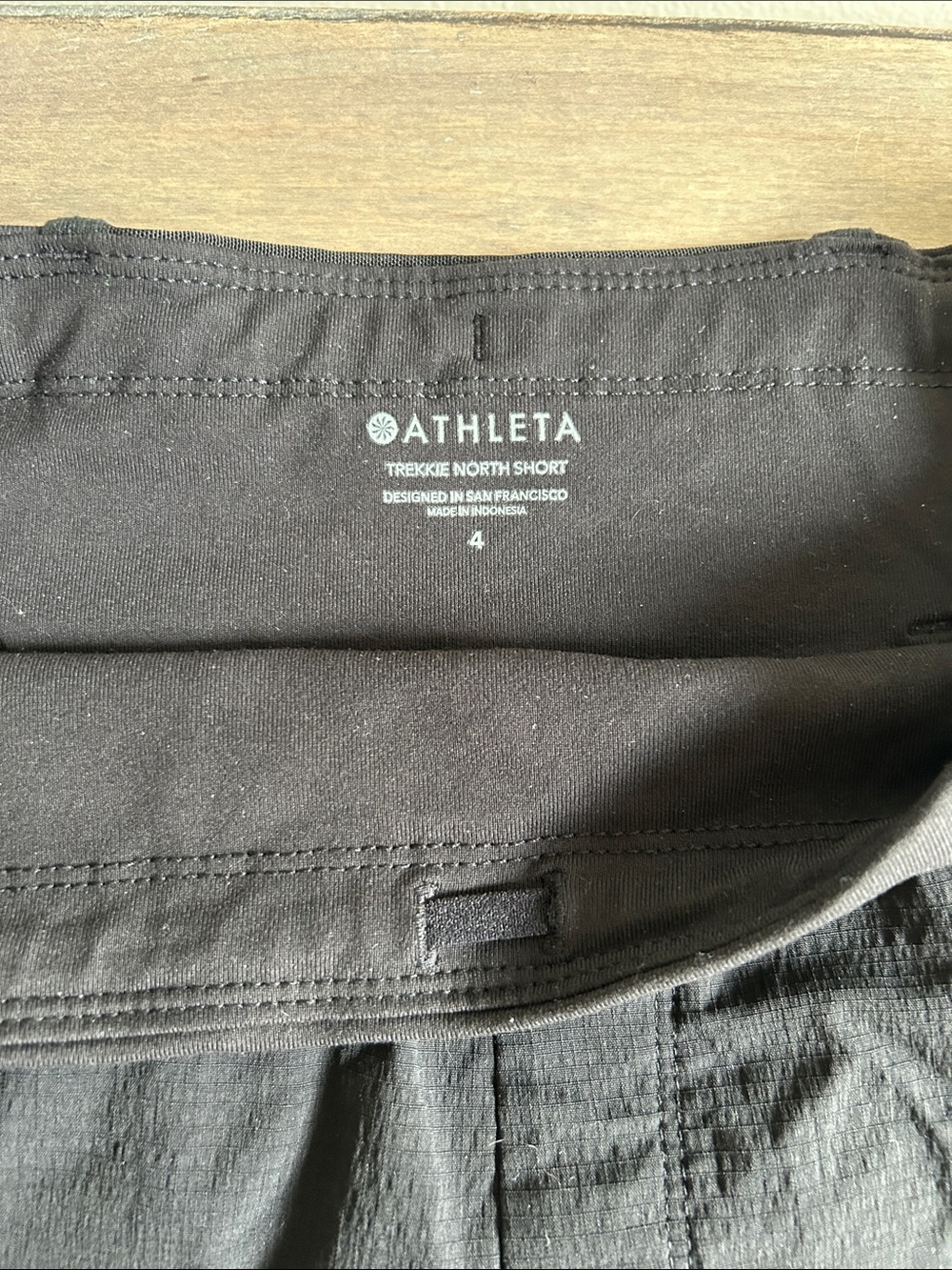 Athleta Black Trekke North Active Shorts